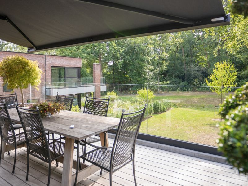 Xpera Ramen en deuren